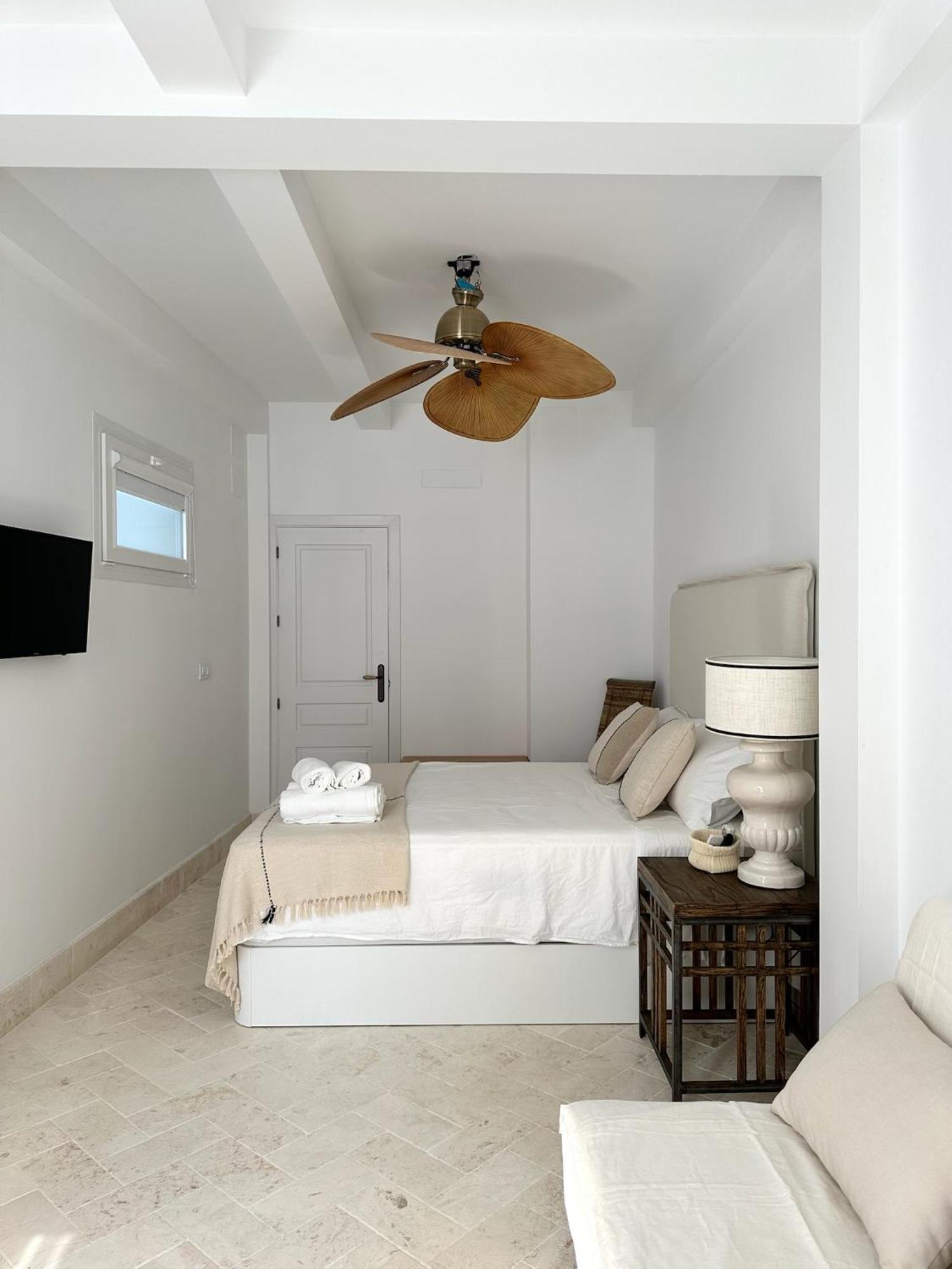 Apartamento Duplex Con Piscina Privada En Terraza Alcala de Guadaira Exterior photo